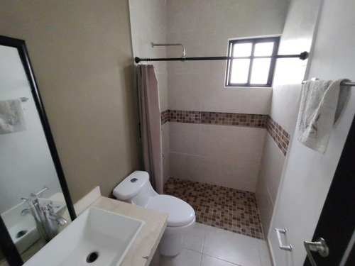 Imagen 9 de 12 de Casa Sola En Renta Residencial Floresta