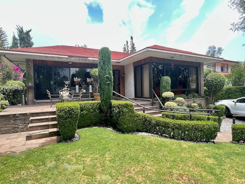 Casa En Venta En Bosques De Las Lomas