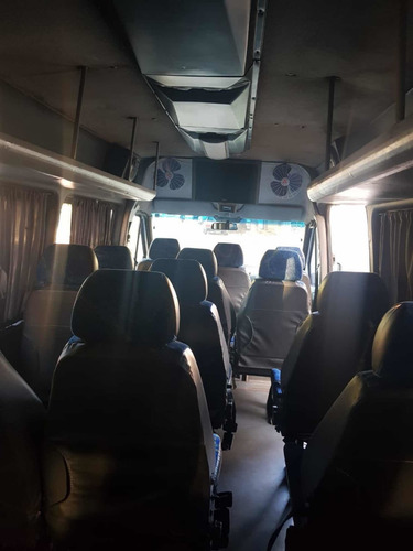 Mercedes-benz Sprinter Van 19 Lugares