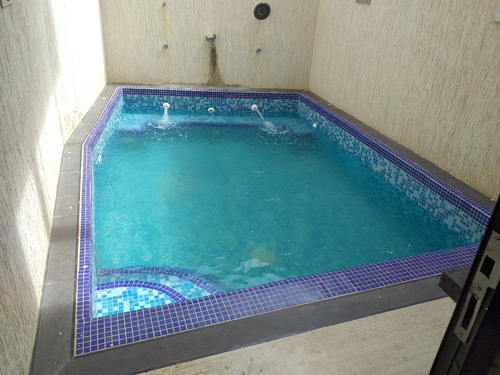 Imagen 10 de 19 de Casa Delujo Amoblada En Av Independencia. 0414-5725250 Cod 22-17560