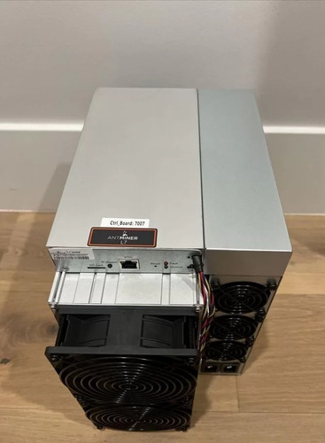 Imagen 4 de 4 de Bitmain Antminer L7 9050mh/s