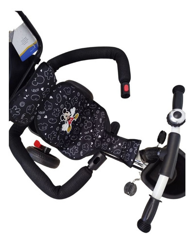 Triciclo Disney Con Asiento Giratorio Y Manija Direccional Blanco