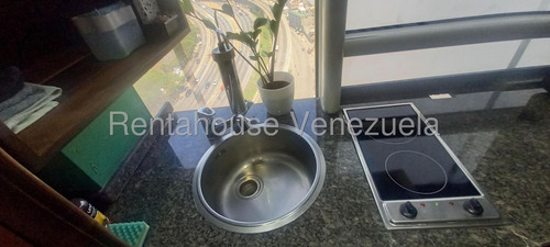 Oficina Moderna En Alquiler En El Recreo 25-22487 Bb