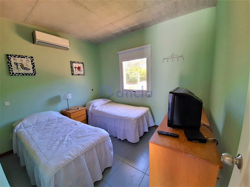 Punta Del Este, Zona Rincon Del Indio- Ref: 997