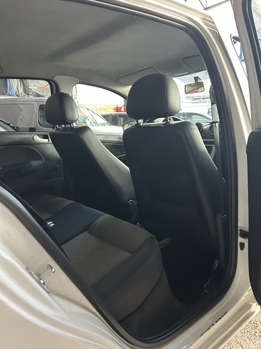 Volkswagen Voyage 1.6 Comfortline Plus 101cv Ll