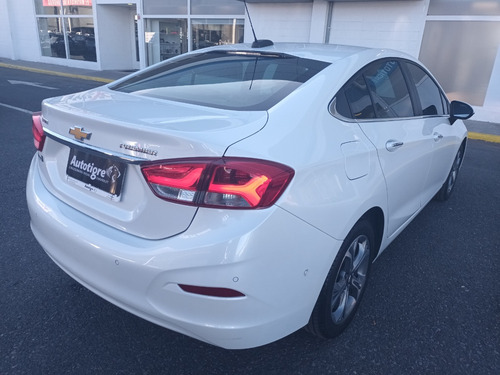 Chevrolet Cruze 1.4 Premier Sedan