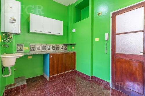 Semipiso En Venta Recoleta 3 Ambientes Techos Altos Frances