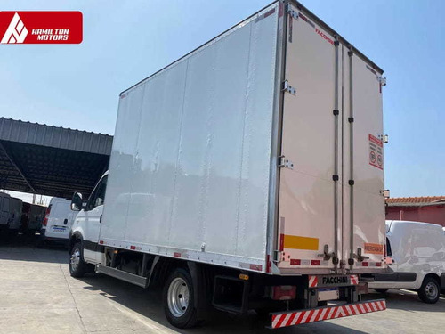 Imagem 4 de 12 de Iveco Daily 55c17