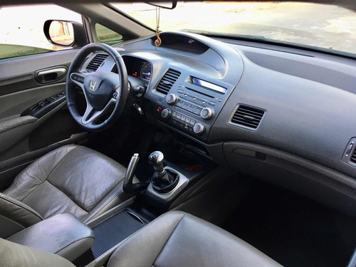 Imagem 4 de 10 de Honda Civic 2010 1.8 Lxl Flex 4p