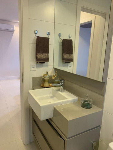 Imagem 20 de 30 de Apartamento No Centro Da Cidade - Ap5794