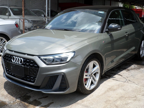 Imagen 1 de 15 de S-line Maximo Equipo, Motor 2.0l 200hp, Solo 9,000 Km Nuevo