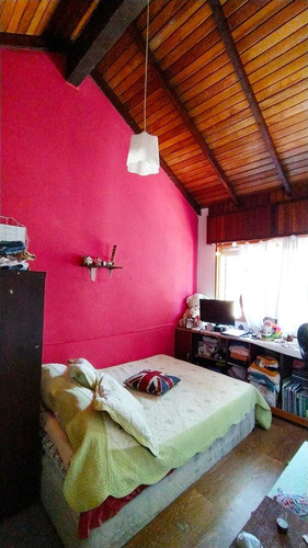 Se Vende Casa 4 Dormitorios Ene Gral Flores Y Propios