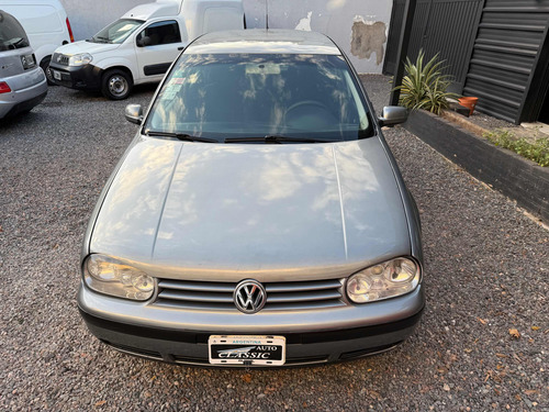 Volkswagen Golf 1.6 Comfortline