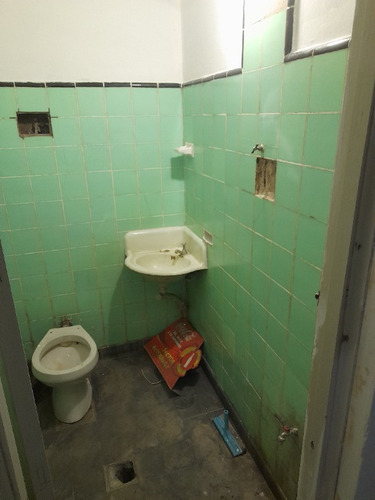 Local Con Vivienda En Venta En Libertad