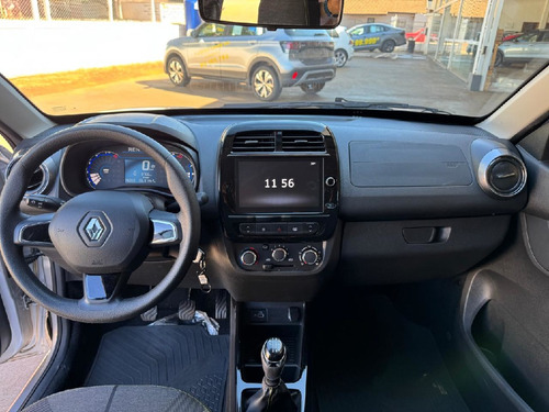 Renault Kwid 1.0 12V SCE FLEX OUTSIDER MANUAL