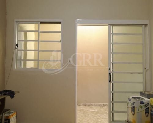 Imagem 2 de 16 de Ótima Casa De 3 Dormitórios Por 250 Mil No Jd. Emília Em Jacareí - Ca02274 - 70447318