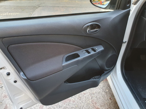 Imagen 2 de 20 de Toyota Etios Xls Pack 1.5 0km 2023