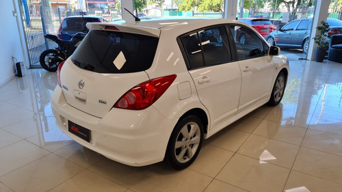 Nissan Tiida Special Edition 2013 ((gl Motors))
