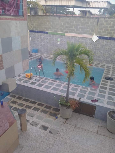 Imagen 7 de 20 de Alquilo Casas Vacacionales En Los Canales De Río Chico Para 5 Hasta 30 Personas