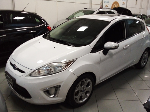 Imagen 6 de 14 de Ford Fiesta Kinetic Titanium Concesionario Gm
