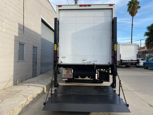 Rabón Nacional 2015 Freightliner M2 Caja Seca 26' Pies