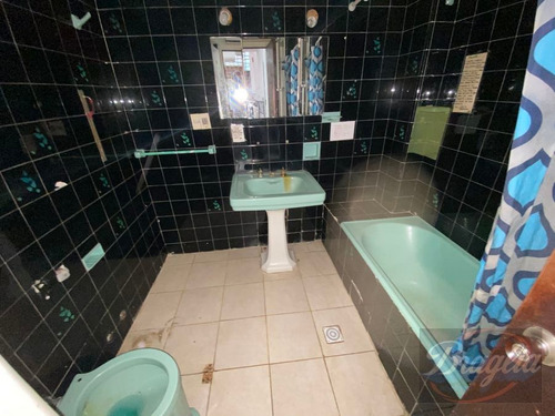 Venta Casa 5 Dormitorios Unión Braglia 310001530