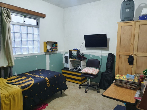Imagen 3 de 8 de Inmobiliaria Rias Altas Vende Cómodo Apartamento En Ph Al Fondo Con Buenas Comodidades
