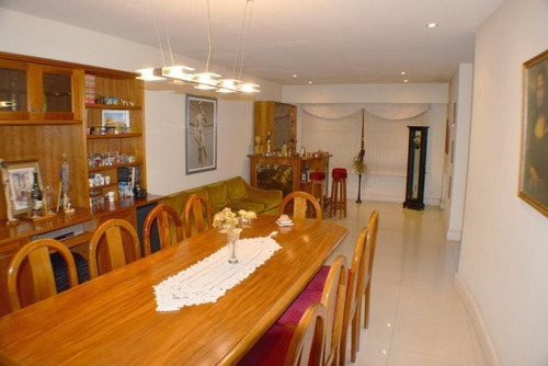 Imagen 6 de 17 de Casa En Venta En Villa Luzuriaga
