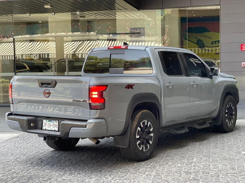 Nissan Frontier 3.8 V6 Pro-4X 4Wd At
