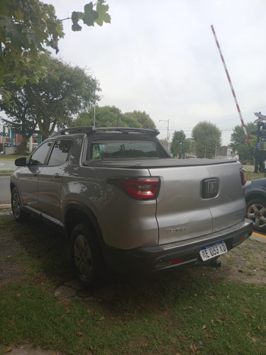 Fiat Toro FREEDOM 1 8 16V 4X2 AT6