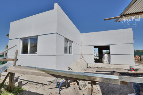 Casa Perimetral #0-100 - Pilar Del Este - Santa Emilia - 110m2 #id 17959