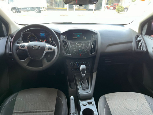 Ford Focus 2.0 S SEDAN 16V FLEX 4P POWERSHIFT