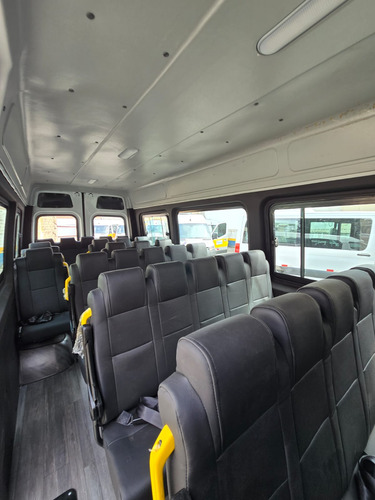 Mercedes-Benz Sprinter 2.0 Vidrado 517 Cdi Rd Extra Longo Teto Alto 15,3M3 5P Diesel