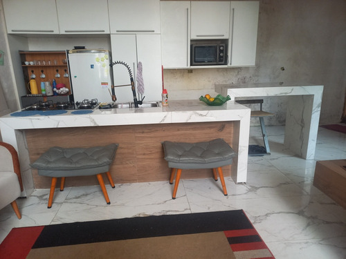 Linda Casa Com Piscina E Spa