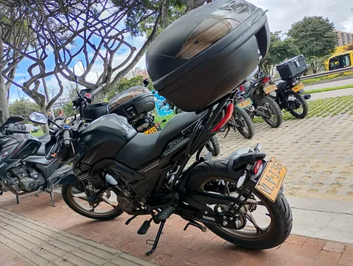 Akt Cr4 200 2024 Casi Nueva Con Apenas 3.300km Maletero