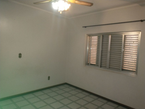 Imagem 15 de 30 de Casa Térrea No Parque Espacial. Terreno 250 M² - Área Construída 204 M². - Cf317 - 70469096