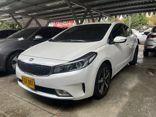 Kia CERATO PRO 1.6l Zenith At