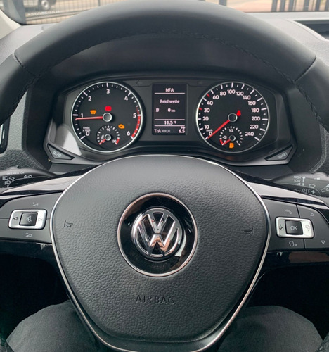 Imagen 13 de 16 de Volkswagen Amarok V6 Comfortline 4x4 At #jm