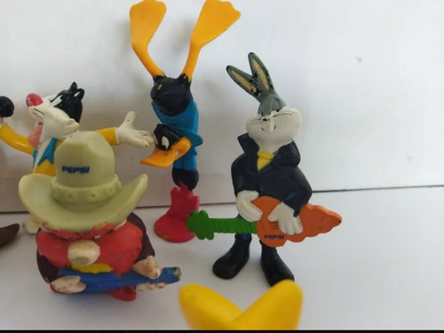 Looney Tunes Figuras Porky Taz Pepe Le Pew Pepsi Rock (Usado)
