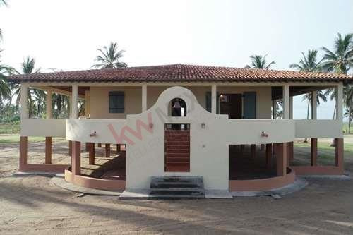 Imagen 3 de 25 de Casa De Playa