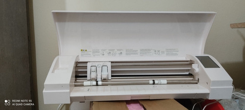 Imagem 4 de 5 de Vendo Impressora A3 Jato De Tinta Impecável E Uma Silhouettt