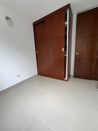 Apartamento En Conjunto Residencial Bosque Real, Valle Del Lili, Al Sur De Cali, Valle