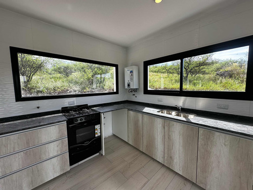 Dueño-vendo Casa De 2 Dormit, 2 Baños, En Lote 5.400 Mts