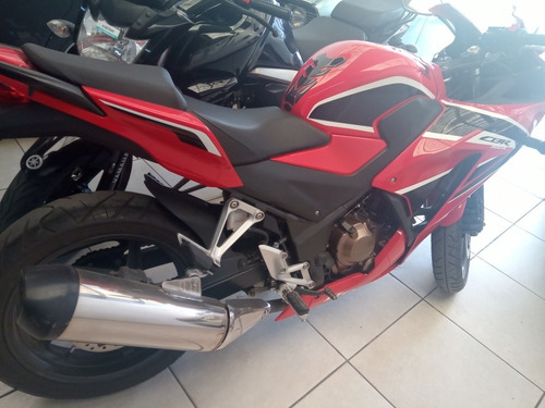 Imagen 8 de 8 de Honda Cbr 300r