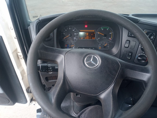 Imagem 6 de 7 de Mb 2544 6x2 Tbx Autom. 2014 Financio 1º Caminhão 70.000 Entr