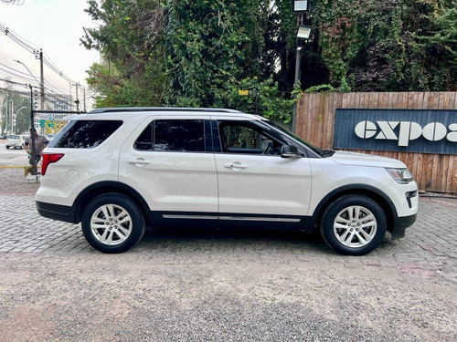 Ford Explorer XLT 3.5 4X2