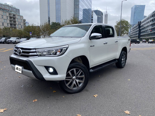 Toyota Hilux 2.8 Cd Srx 177cv 4x4