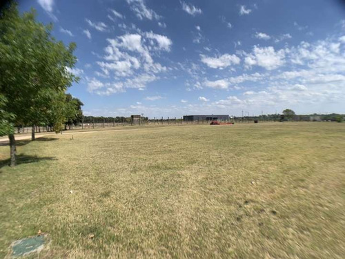 Imagen 2 de 13 de Venta Terreno De 1600m2 En Colinas De Carrasco