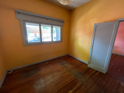 Venta 4 Ambientes A Reciclar, Liniers