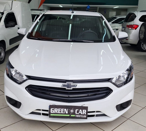 Chevrolet Onix plus JOY BLACK
